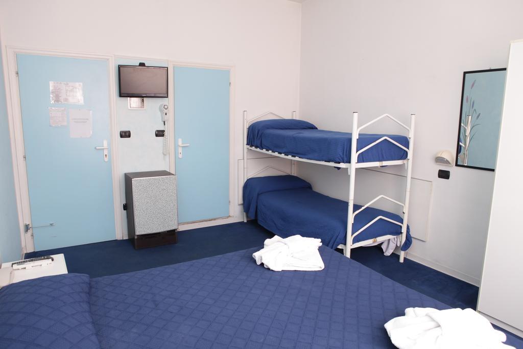 Hotel Saxon リミニ 部屋 写真